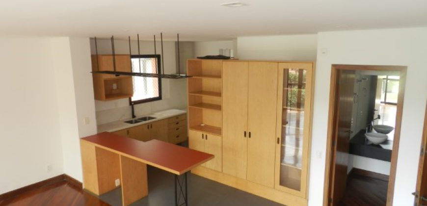 Apartamento Duplex para Alugar em Pinheiros – ao lado do Metrô Fradique Coutinho