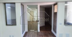 Espaço Comercial Reformado para alugar na Av. Eng. Luis Carlos Berrini (204m²)