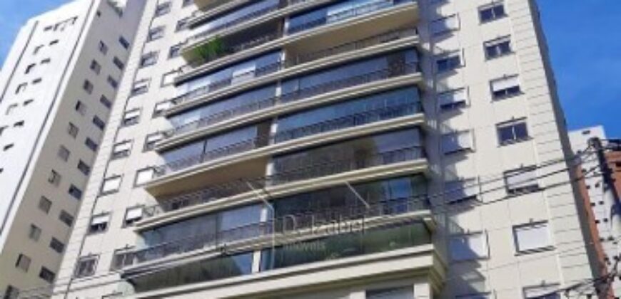 Elegante Apartamento à Venda: 125m², 3 dormitórios (2 suítes) – Próximo ao Ibirapuera – Viva com Estilo em Moema.