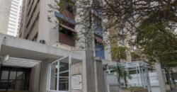 Apartamento Reformado à venda, 2 suítes no bairro Cerqueira César São Paulo.