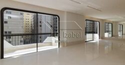 Apartamento Amplo e Elegante, a venda com 293m², 3 dormitórios (2 suítes) e ao lado do Parque Ibirapuera.