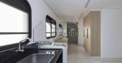 Apartamento Amplo e Elegante, a venda com 293m², 3 dormitórios (2 suítes) e ao lado do Parque Ibirapuera.