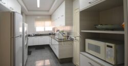 Apartamento de Alto Padrão à Venda, 367m² com 4 suítes, terraço nos Jardins São Paulo.