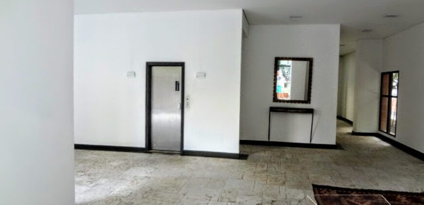 Apartamento Duplex para Venda, 134m² em Pinheiros – Suítes, Varanda e Lazer!