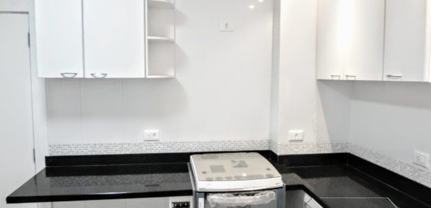 Apartamento Duplex para Venda, 134m² em Pinheiros – Suítes, Varanda e Lazer!