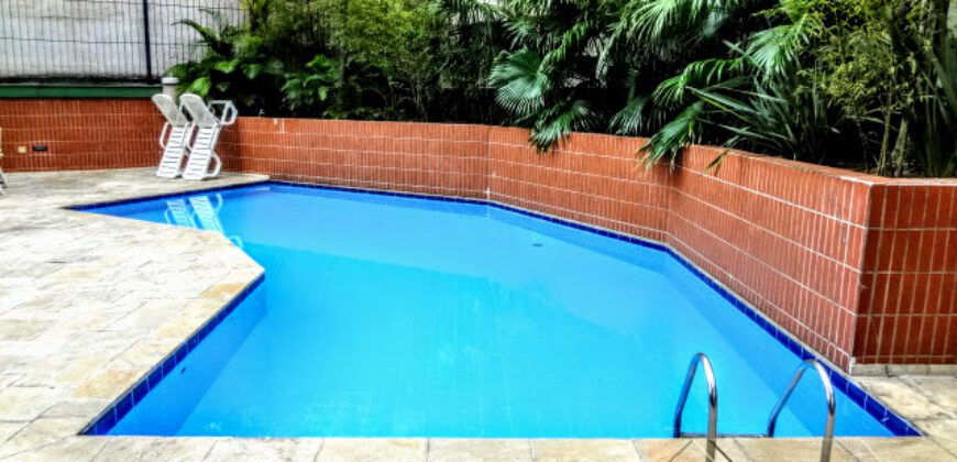 Apartamento Duplex para Locação, 134m² em Pinheiros – Suítes, Varanda e Lazer!