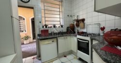 Residência Exclusiva: Casa Sobrado de 300m² no Jardim Paulistano