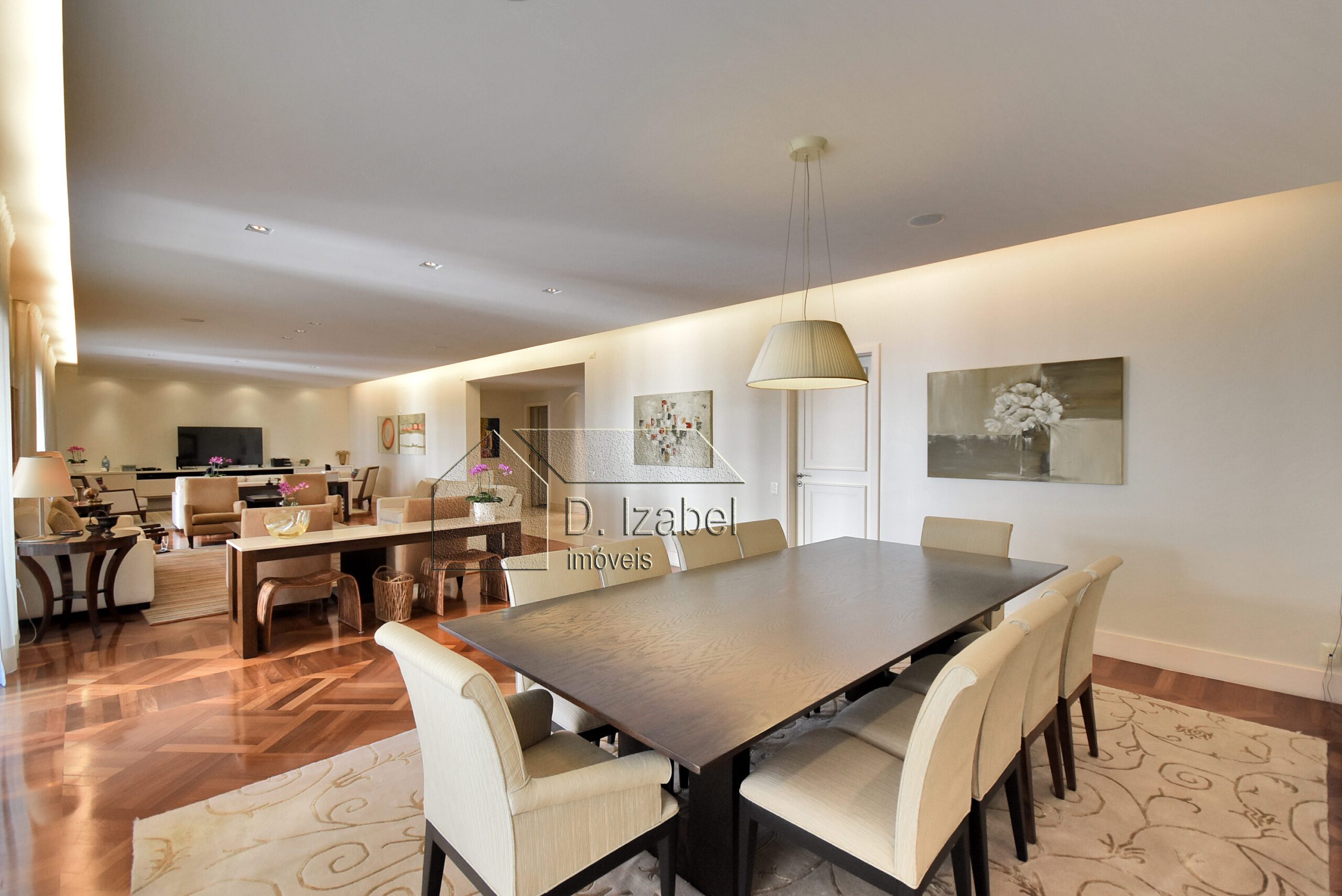 Apartamento de Alto Padrão à Venda, 367m² com 4 suítes, terraço nos Jardins São Paulo.