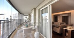 Apartamento de Alto Padrão à Venda, 367m² com 4 suítes, terraço nos Jardins São Paulo.