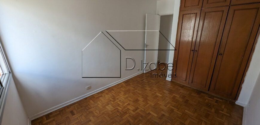 À venda em Perdizes – apartamento com 2 dormitórios e sacada.