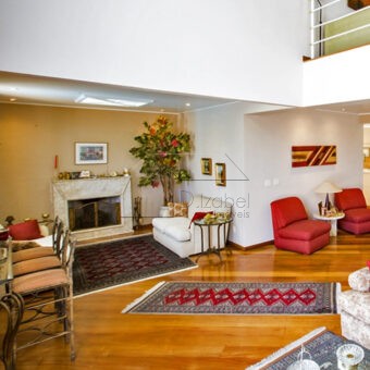 Casa para venda com 500 m² 4 quartos todos suítes em condomínio no Brooklin Paulista.