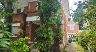 Casa  para venda tem 439 metros quadrados com 3 quartos em Jardim Paulista – São Paulo – SP