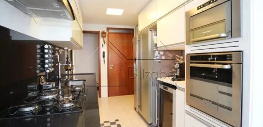 Apartamento Reformado e Mobiliado no Coração do Itaim Bibi!