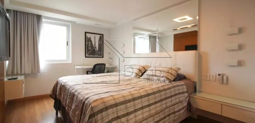 Apartamento Reformado e Mobiliado no Coração do Itaim Bibi!